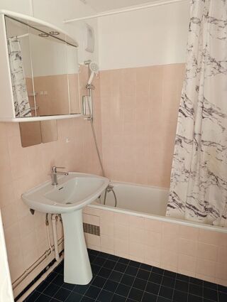  Appartement � louer 2 pi�ces 48 m�