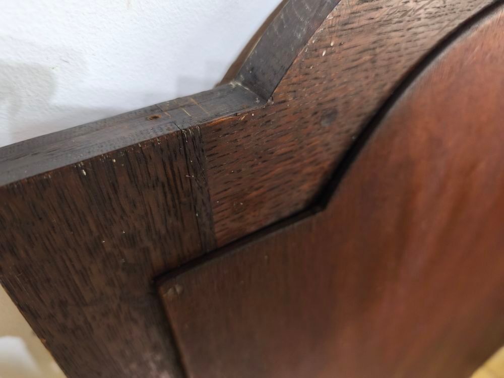 Rare en loupe d'orme avec miroir biseaut&eacute;, belle dimensions. 