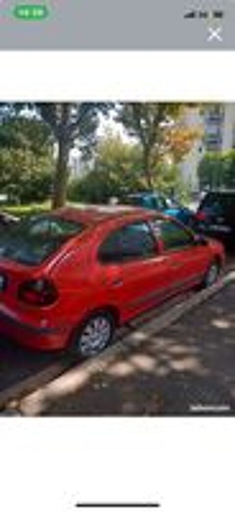 M&eacute;gane 1.9 D RXE 1999 occasion 93200 Saint-Denis