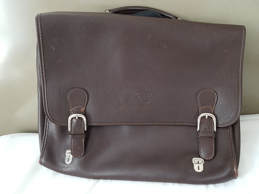 SERVIETTE PORTE-DOCUMENTS EN CUIR VERITABLE Maroquinerie