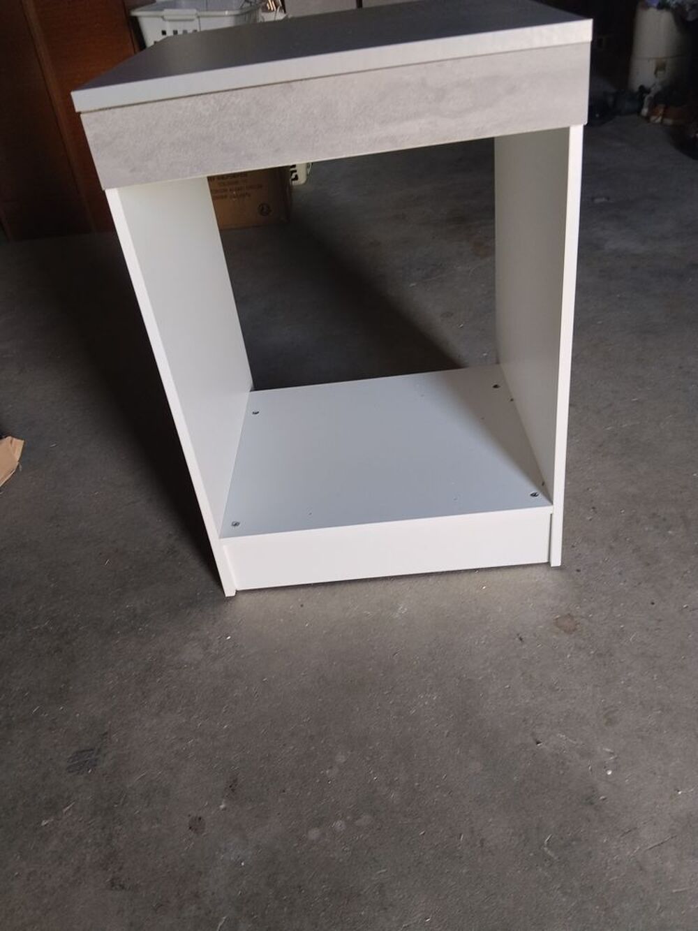 MEUBLE FOUR BAS BLANC ET GRIS BETON Meubles