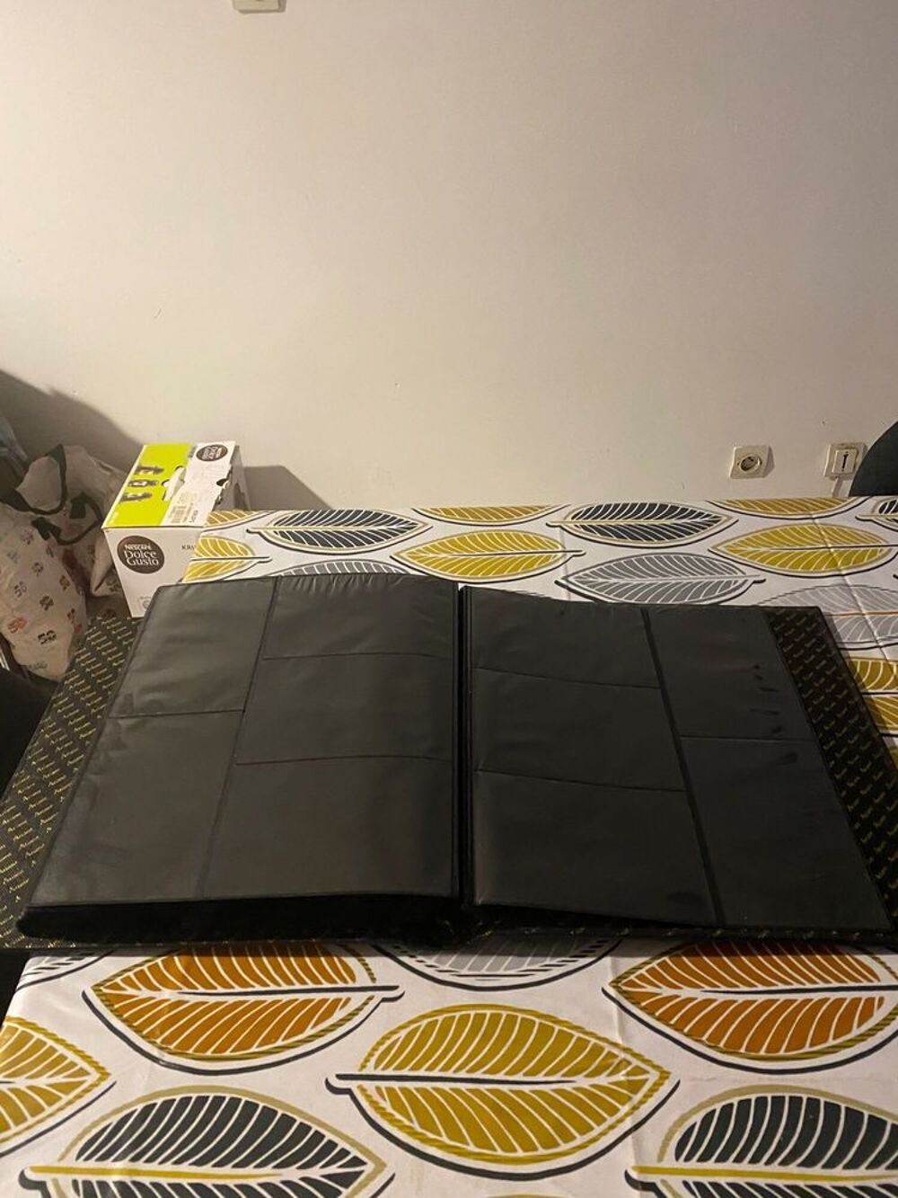 LOT DE 2 ALBUMS DE 400 PHOTOS X 2 Livres et BD