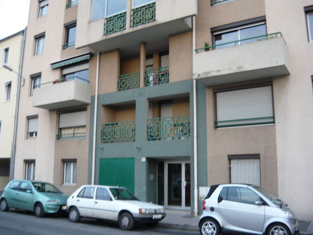 Location Appartement Parking ETUDIANTS ou autre Garant signe distance Lyon 6