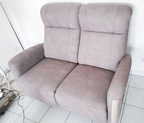 canapé / fauteuil, 2 places, electrique, peu servi, comme neuf 300 Bailleul (59)