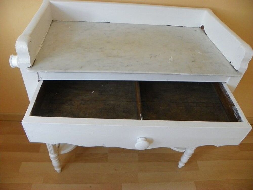 table de toilette Meubles