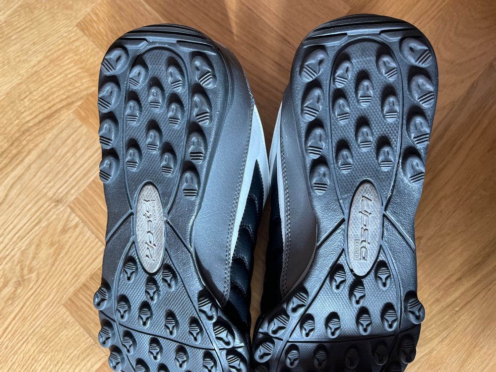 Homme, Chaussures KIPSTA 300, crampons, P.42, Bon &eacute;tat Chaussures