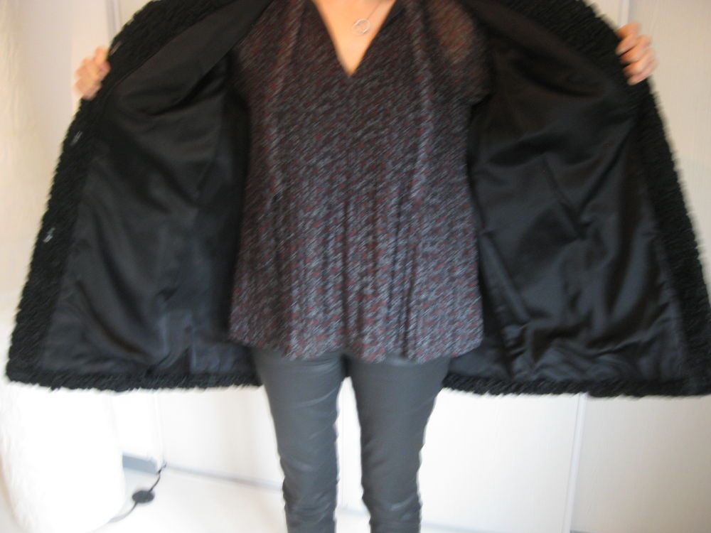 Manteau d'ASTRAKAN Vêtements