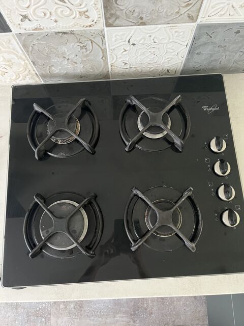 Ensemble plaque cuisson  gaz et hotte 0 Nieul-le-Dolent (85)