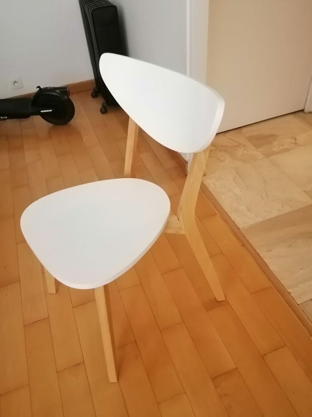 4 chaises pour la table de manger Meubles