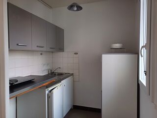  Appartement à louer 1 pièce 31 m²