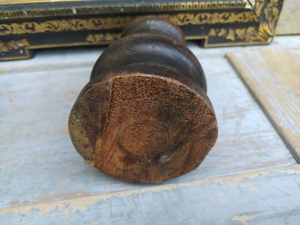 Ancien Pr&eacute;sentoir &agrave; Chapeaux Bois Chapelier 
