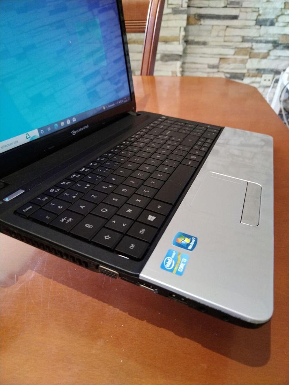 PC PORTABLE PACKARD BELL i3 8Go SSD 120 Go R2573 Matériel informatique