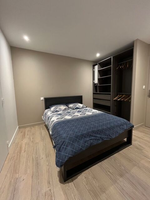  Appartement � louer 6 pi�ces 160 m�