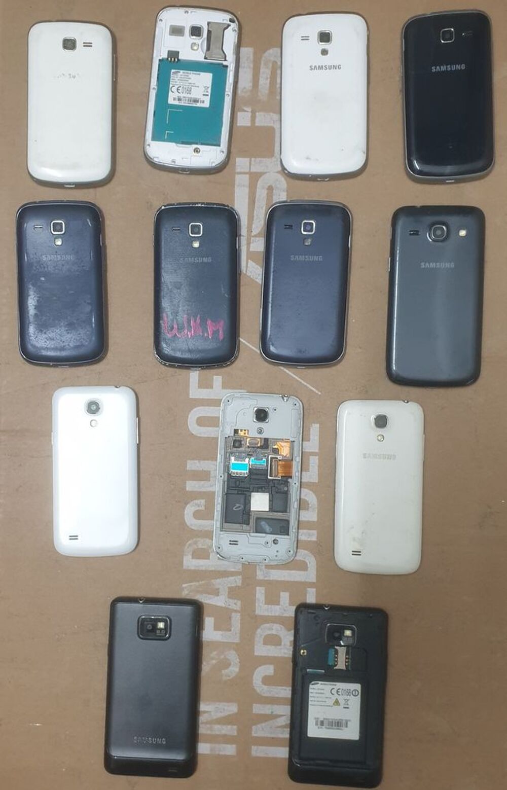 Lot smartphones 12 Téléphones et tablettes
