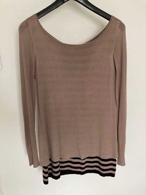 Tunique taupe / ray� noir BC Poitiers (86)