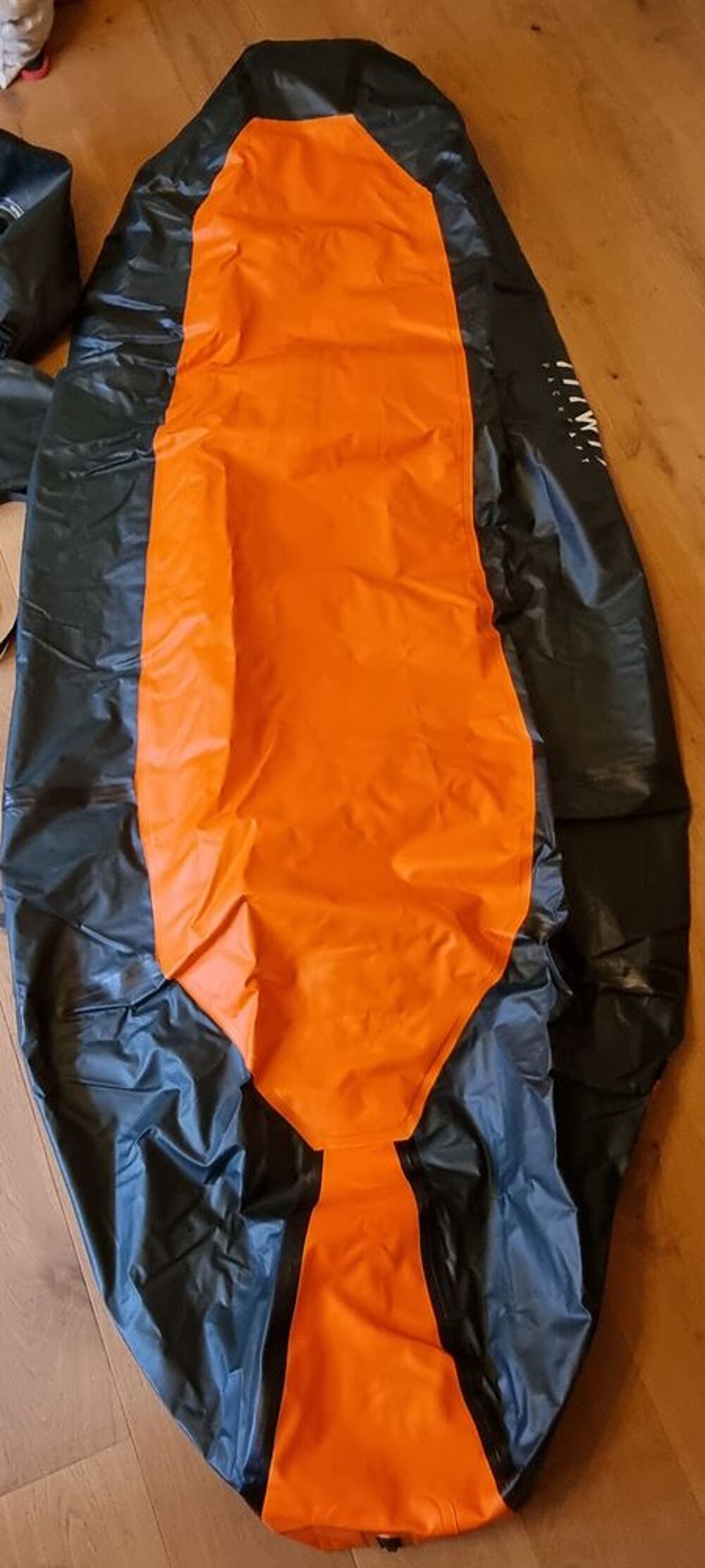 Packboat en excellent &eacute;tat Sports