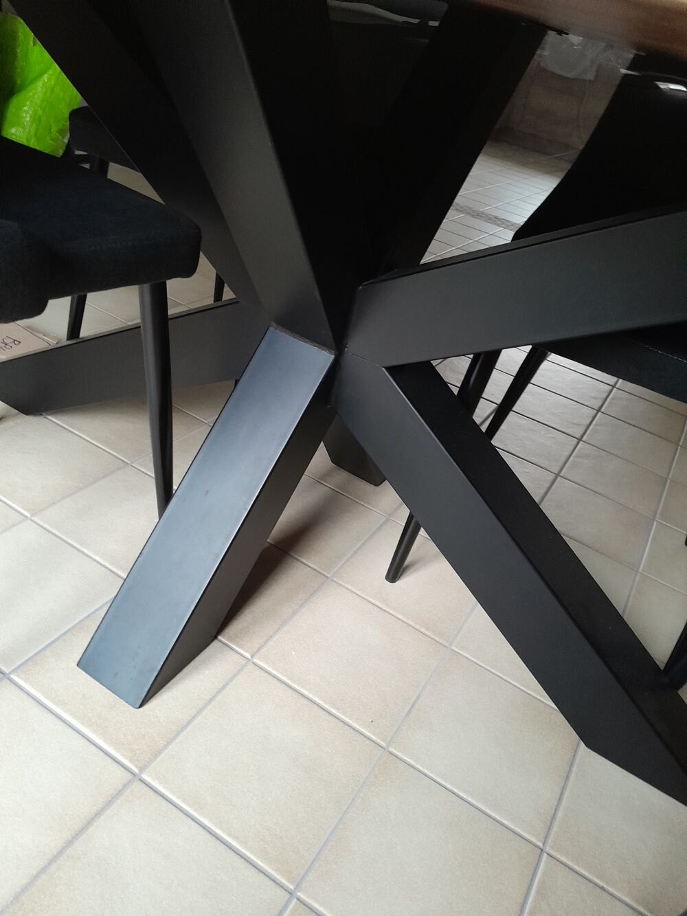 Table industrielle en acacia Meubles