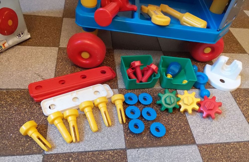 Chariot outils Ecoiffier 18mois+ Jeux / jouets