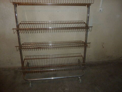 MEUBLE DE MAGASIN. 100 Maurs (15)
