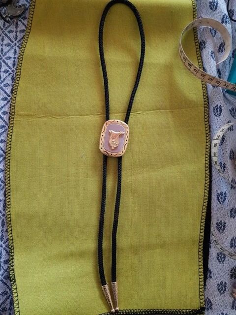 Cordon cravate selle de cheval neuve 5 e 5 Viriat (01)