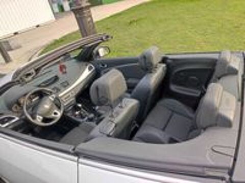 Mégane Cabriolet 2.0i Exception 2012 occasion 94120 Fontenay-sous-Bois