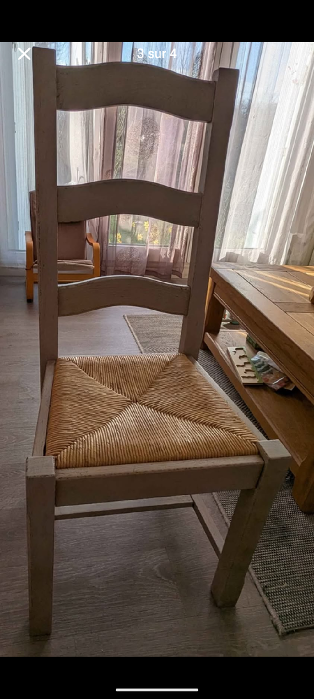 Salle &agrave; manger en bois massif compl&egrave;te ou vendue s&eacute;par&eacute;ment Meubles