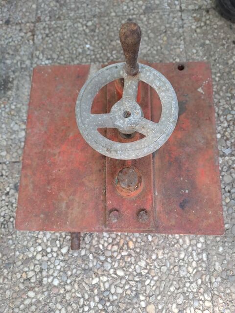 broyeuse 200 Montceaux-l�s-Provins (77)