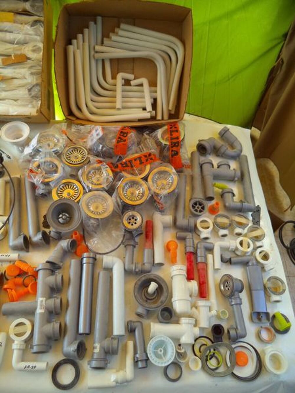 Gros lot de pi&egrave;ces pour plomberie Bricolage