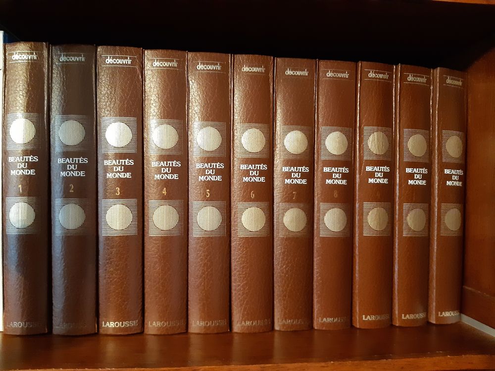Beaut&eacute;s du Monde en 11 volumes
Livres et BD