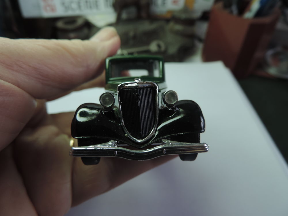 SOLIDO - FORD V 8 - 1936 - Echelle : 1/43 &egrave;m 