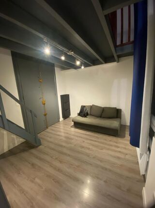 Appartement à louer 2 pièces 30 m²