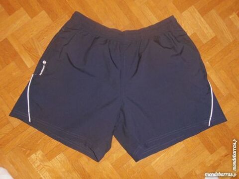 Short noir ARTENGO (52) 3 Tours (37)