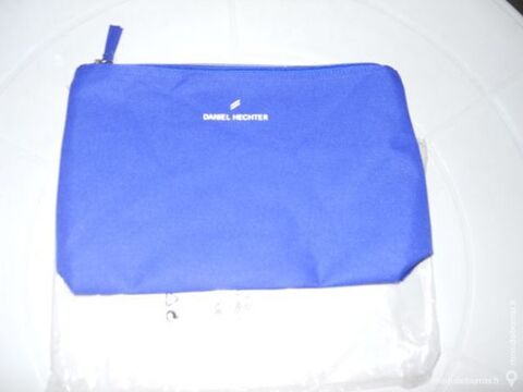 Trousse de toilette, de maquillage Daniel HECHTER 10 Rennes (35)