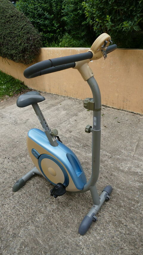 Vélo d'appartement Le Faouët (56)