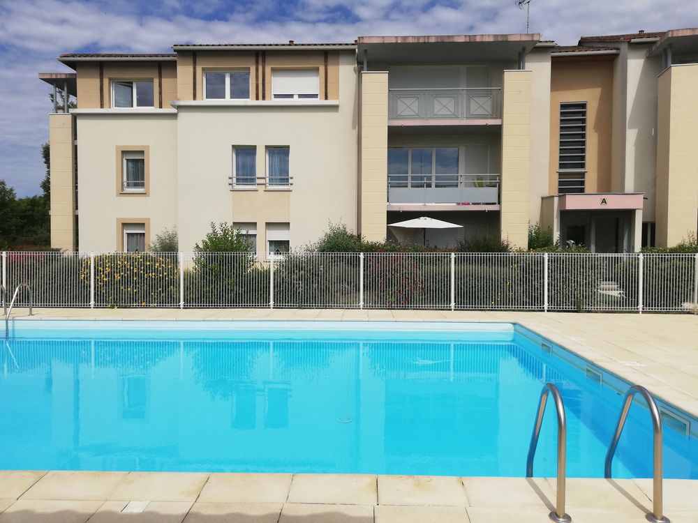   BERGERAC BEAU T3 AVEC PISCINE Aquitaine, Bergerac (24100)