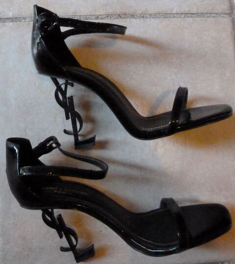 magnifiques sandales YSL 150 Marseille 4 (13)