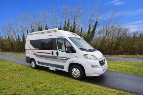 Annonce voiture ADRIA Camping car 46990 €