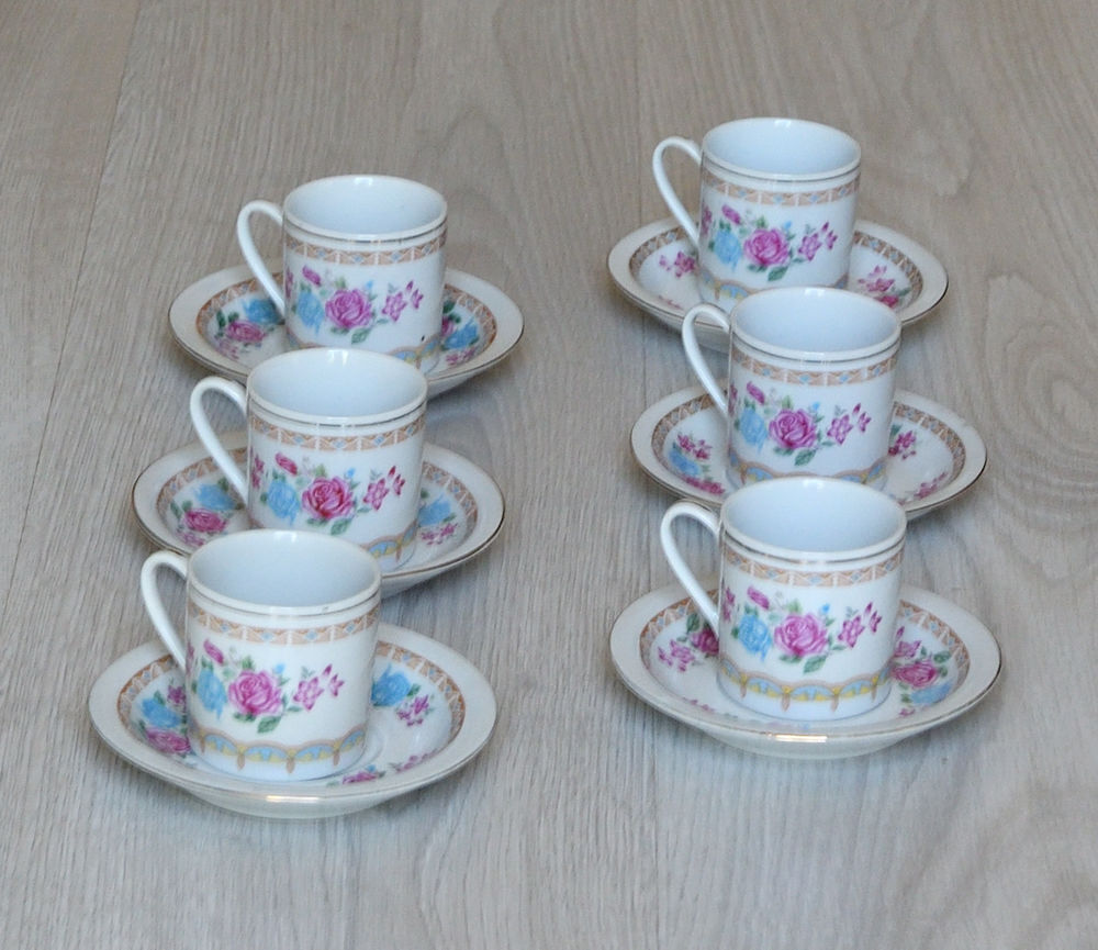 Service &agrave; caf&eacute; Décoration