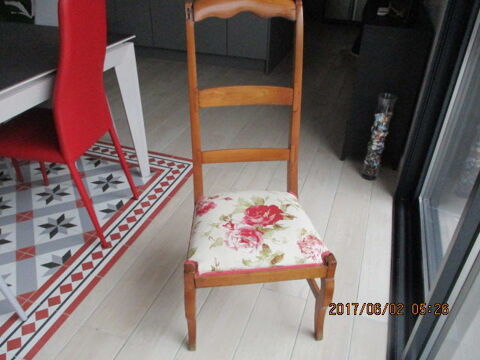 Chaise basse 12 Castres (81)