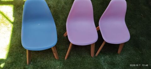 Chaise Scandinave Enfant Saint-Just-la-Pendue (42)