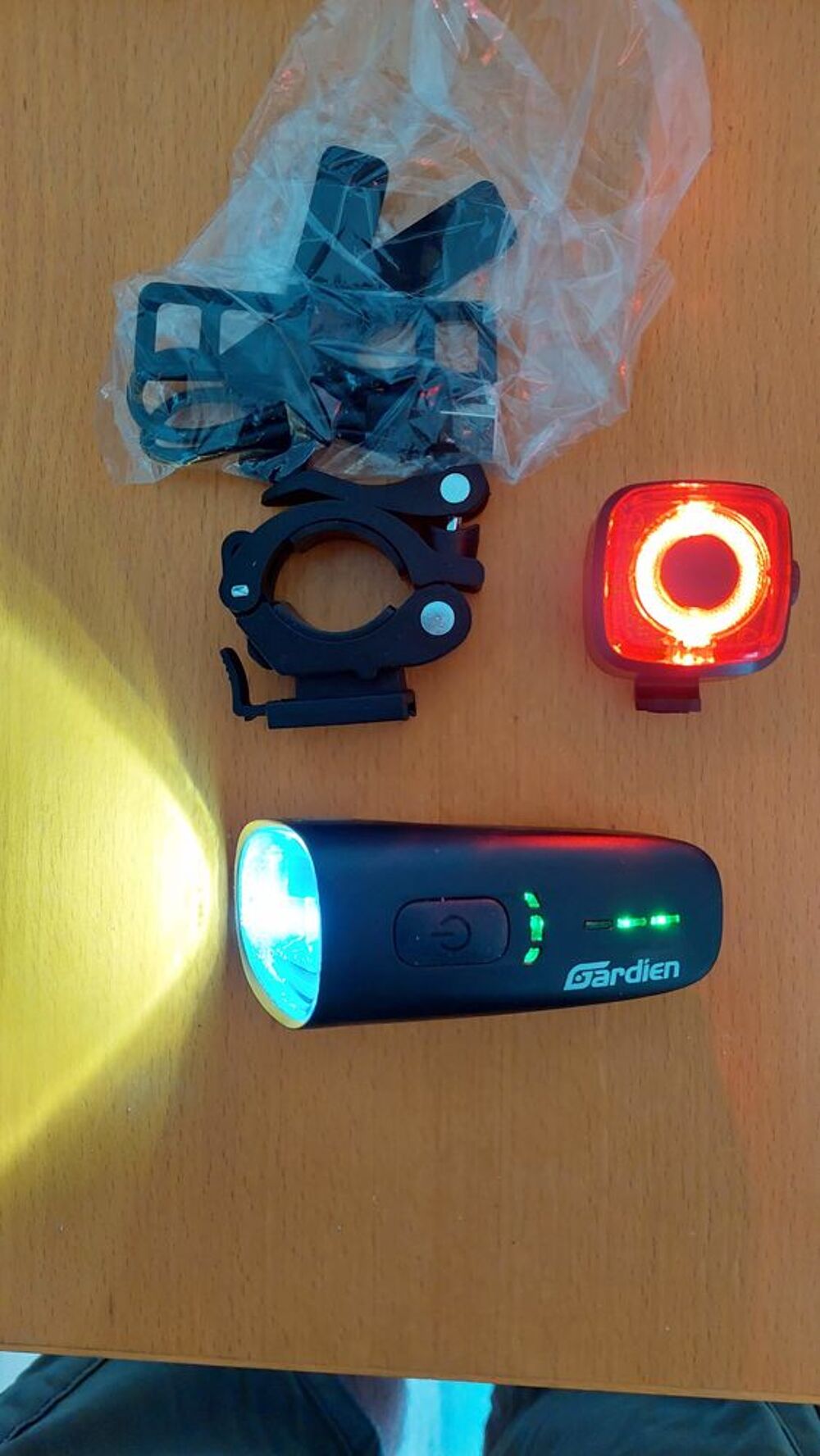 LAMPE LED BICYCLETTE GARDIEN LF 24 Vélos