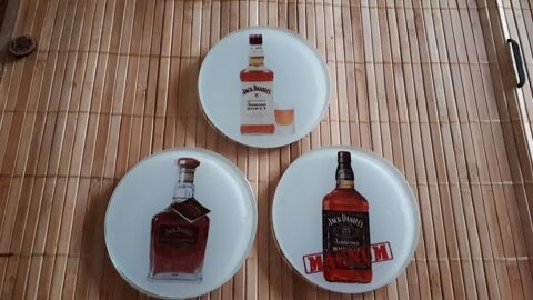 JACK DANIELS : 3 tr�s rares dessous de verre 30 Villemomble (93)