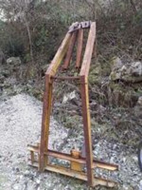   fourche l�ve palette  2 tonnes 
