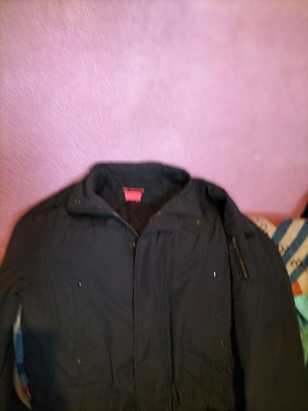 Vestes Levi's matelass&eacute;e taille L tr&egrave;s bon &eacute;tat Vêtements