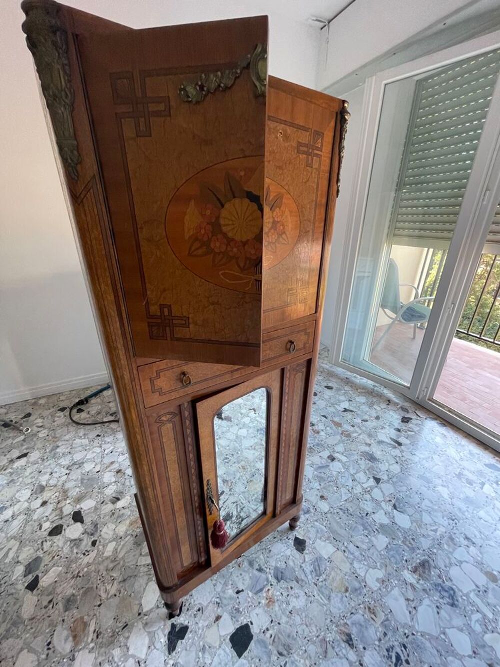 Meuble en marqueterie de rangement papiers Meubles