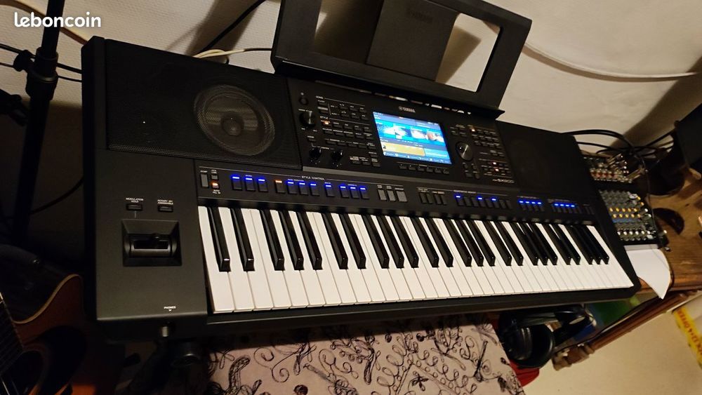 Clavier Yamaha psr sx900 Instruments de musique