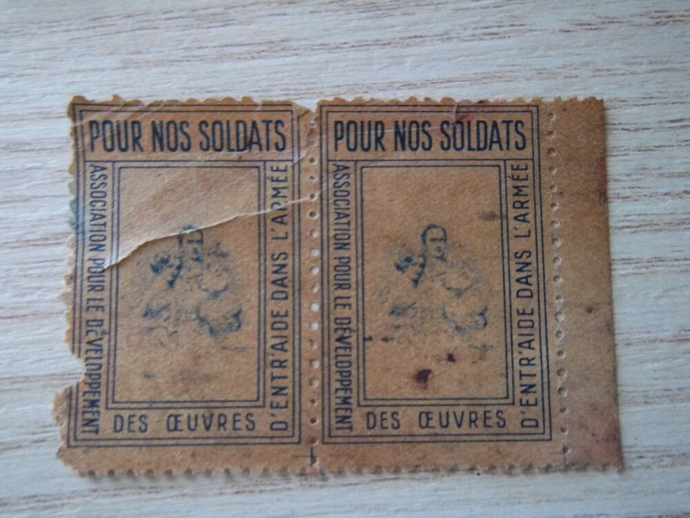timbres-vignettes "pour nos soldats" entraide arm&eacute;e 1940 