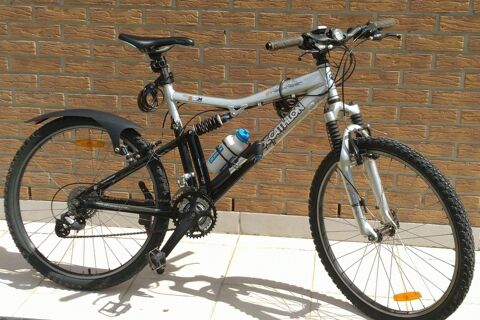 VTT gris et noir avec suspensions Halluin (59)