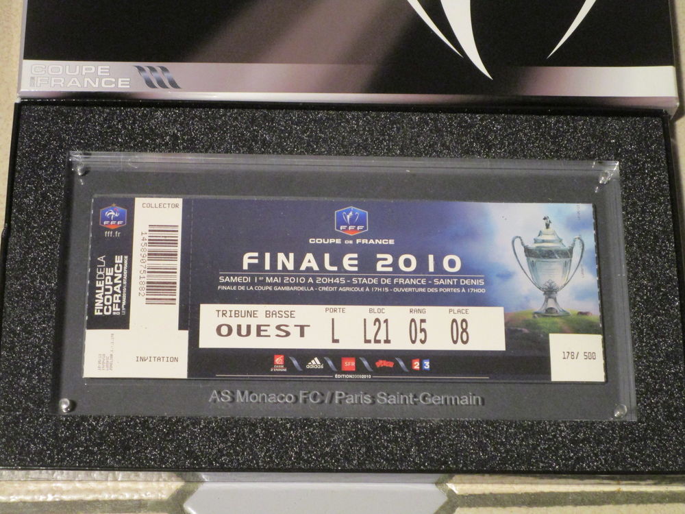 BILLET COLLECTOR FINALE COUPE DE FRANCE 2010 SOUS RESINE 