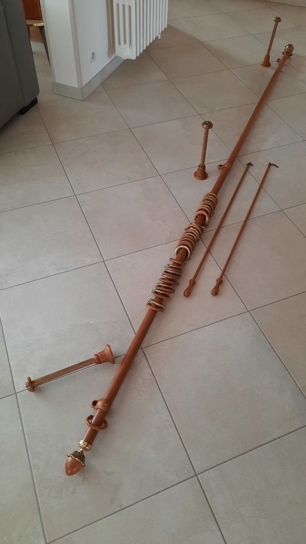 LOT D'ACCESSOIRES POUR DOUBLE RIDEAUX Décoration